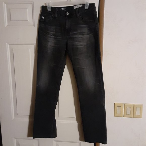 AG-ED Denim Women's The Graduate Tailored Leg Black Jeans Size 30R - Picture 5 of 10
